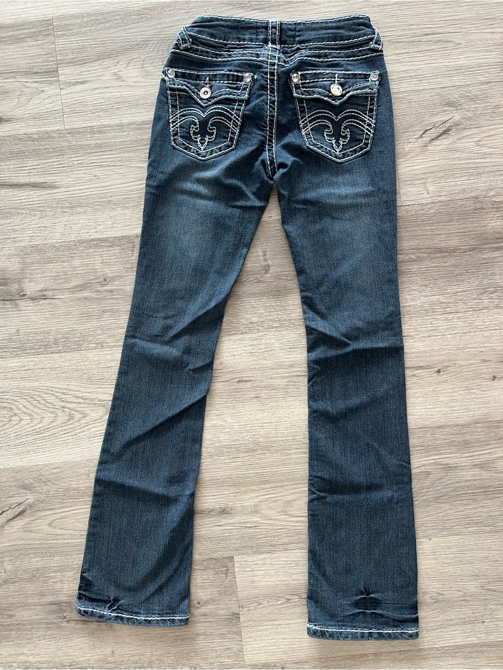 Clash Jeans| Size 1| Dark Wash| Rhinestone Flap Pocket| Bootcut